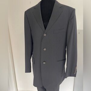 GUCCI Men's Pinstripe Suit - Jacket & Pants - Excellent Condition